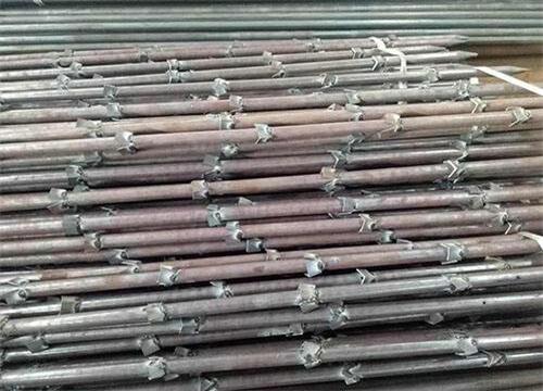 定南隧道钢花管